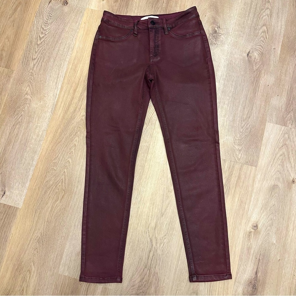 KanCan Maroon Wax Coated Skinny Jeans size 7/27